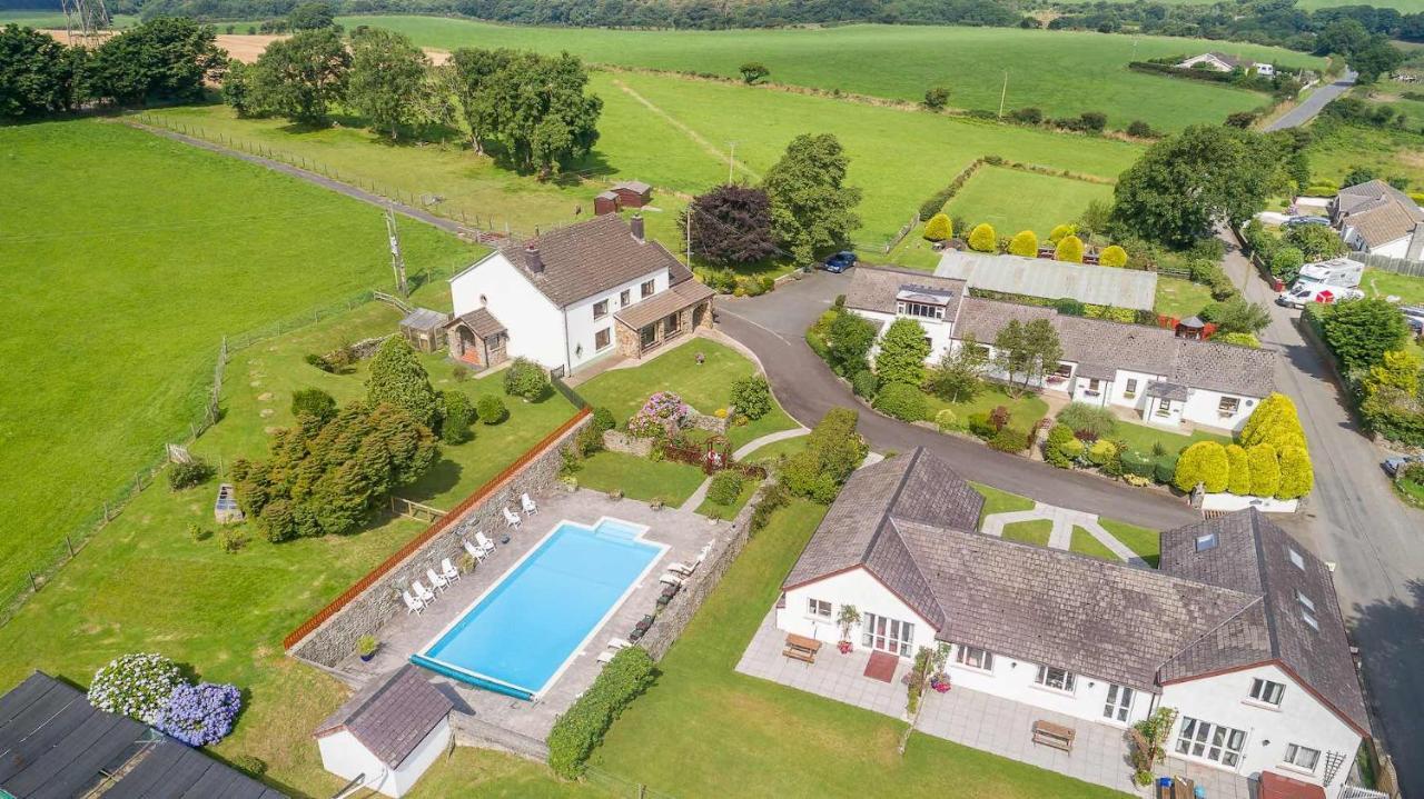 Trenewydd Farm Holiday Cottages كارديغين المظهر الخارجي الصورة