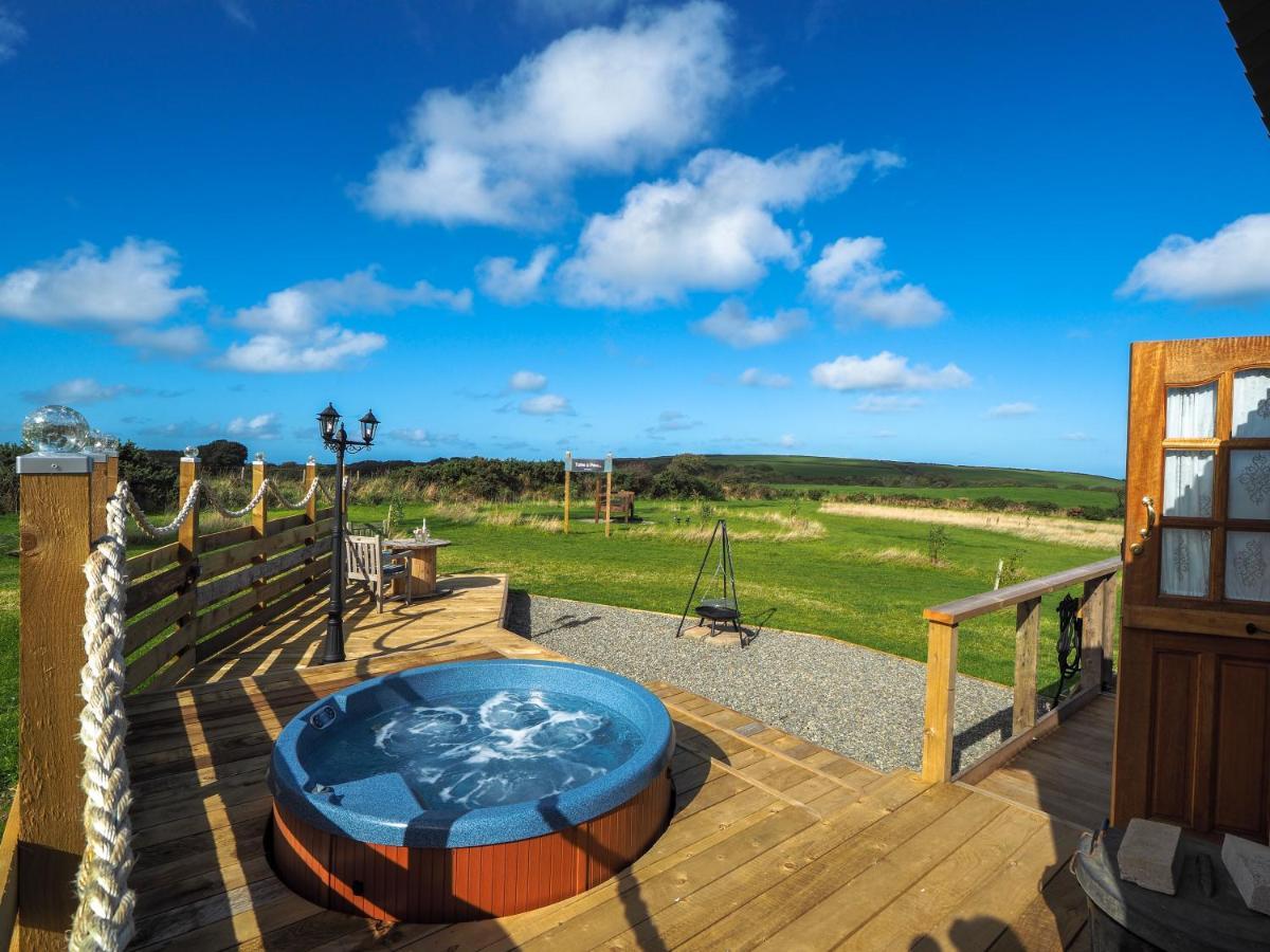 Trenewydd Farm Holiday Cottages كارديغين المظهر الخارجي الصورة