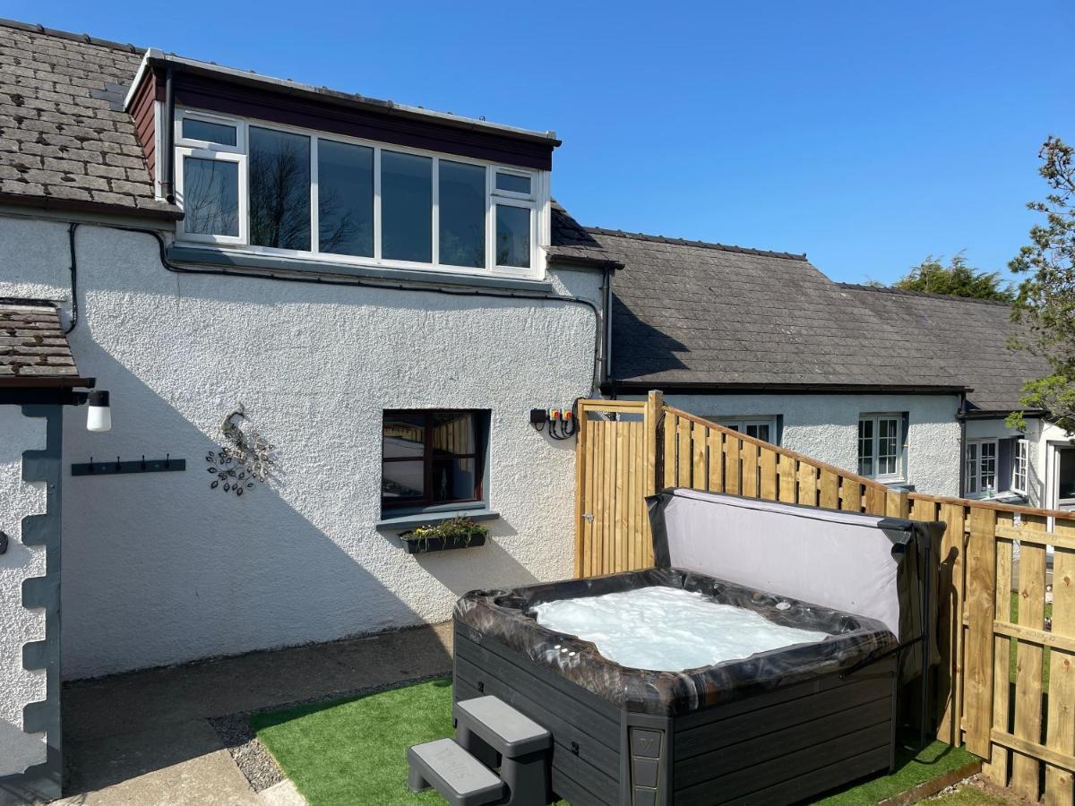 Trenewydd Farm Holiday Cottages كارديغين المظهر الخارجي الصورة